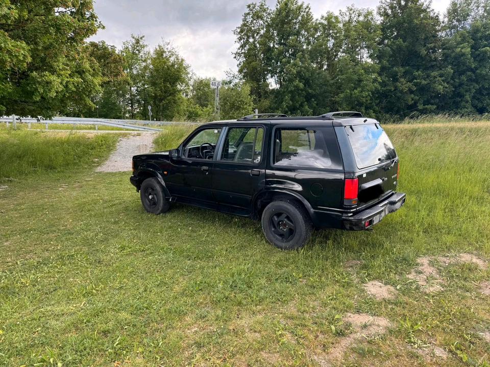 Надійний позашляховик Купити вживане авто з Європи Ford Explorer 4.0  пробіг: 174327 потужність:165 PS Benzin ціна: 5999 коробка: Automatik - Фото 6