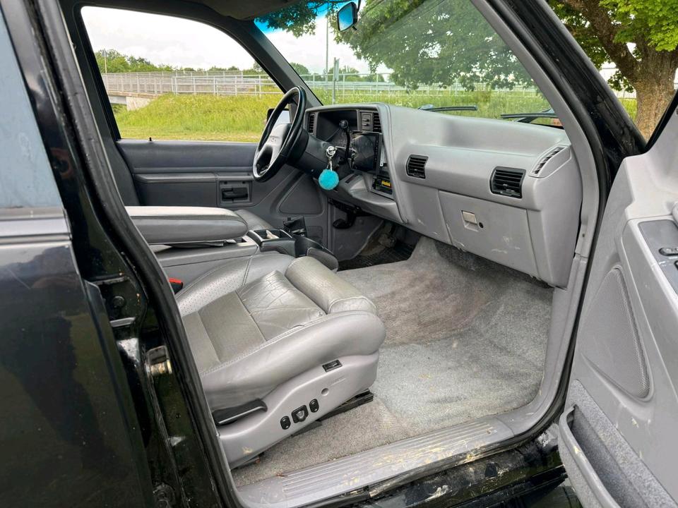 Надійний позашляховик Купити вживане авто з Європи Ford Explorer 4.0  пробіг: 174327 потужність:165 PS Benzin ціна: 5999 коробка: Automatik - Фото 9