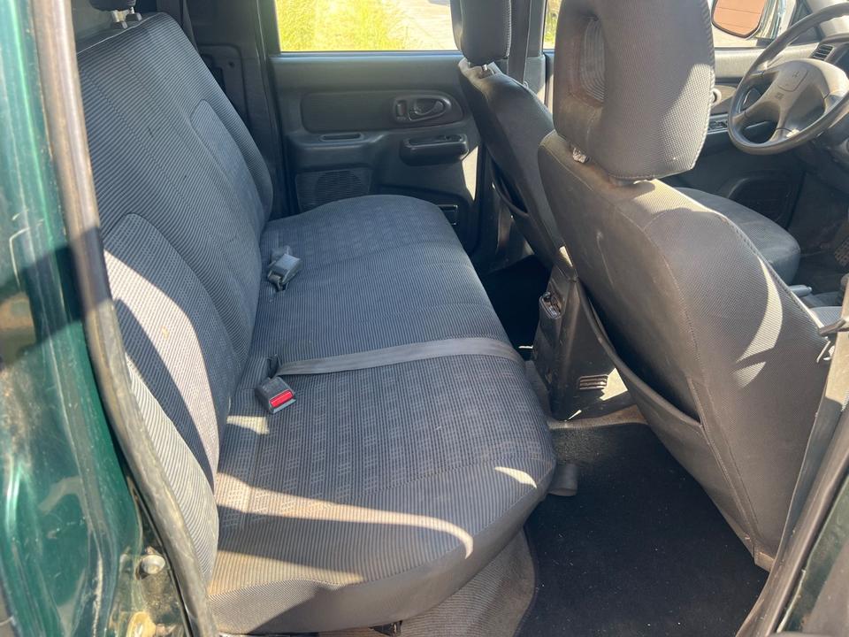 Купити потужне  авто з ЄвропиMitsubishi L200 2.5 TD  пробіг: 330000 рік: Dezember 2005 Diesel потужність:116 PS коробка: Manuell ціна: 5750 - Фото 10