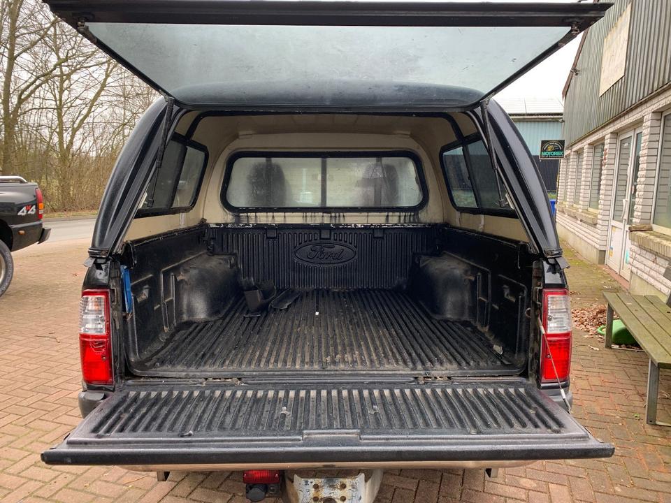 Ford Ranger Doppelkabine 4X4 пробіг: 275761 рік: Mai 2006 Diesel потужність:109 PS коробка: Manuell ціна: 3450 - Фото 14