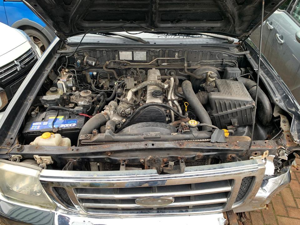 Ford Ranger Doppelkabine 4X4 пробіг: 275761 рік: Mai 2006 Diesel потужність:109 PS коробка: Manuell ціна: 3450 - Фото 5