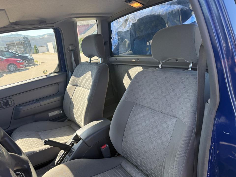 Nissan PickUp  пробіг: 179293 рік: Dezember 2002 Diesel потужність:133 PS коробка: Manuell ціна: 3750 - Фото 12