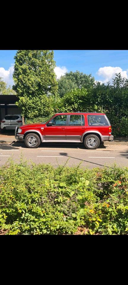 Ford Explorer Rammbügel Trittbretter USA U2 4.0 V6 4x4 Vollleder пробіг: 214000 рік: Juni 1997 Benzin потужність:204 PS ціна: 4490  - Фото 5