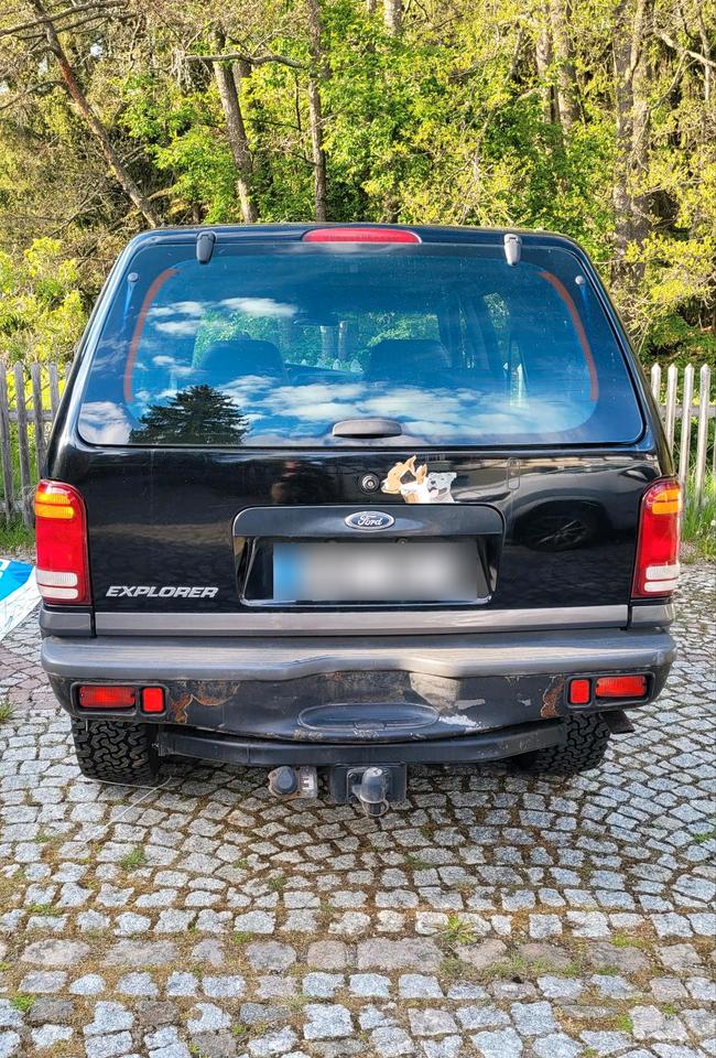 Надійне авто для військових Ford Explorer 4.0  пробіг: 216500 рік: Juli 2000 Benzin потужність:204 PS ціна: 3500 - Фото 5
