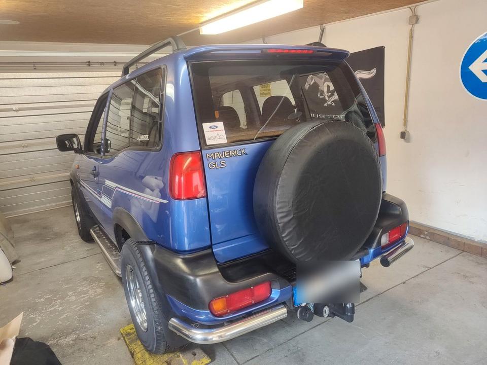 Купити позашляховик з Європи Ford Maverick  пробіг: 169000 коробка: Manuell ціна: 4000 - Фото 1