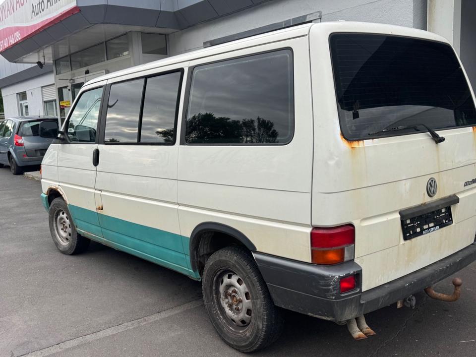 Volkswagen T4 Multivan пробіг: 230000 рік: November 1995 Diesel потужність:68 PS коробка: Manuell ціна: 1299 - Фото 2