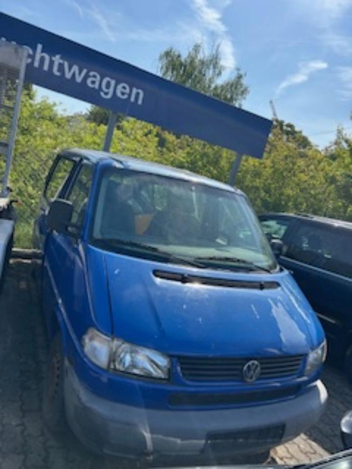 Vw T4 Multivan Bastlerfahrzeug пробіг: 291000 рік: Januar 1999 Diesel потужність:68 PS коробка: Manuell ціна: 2000 - Фото 1