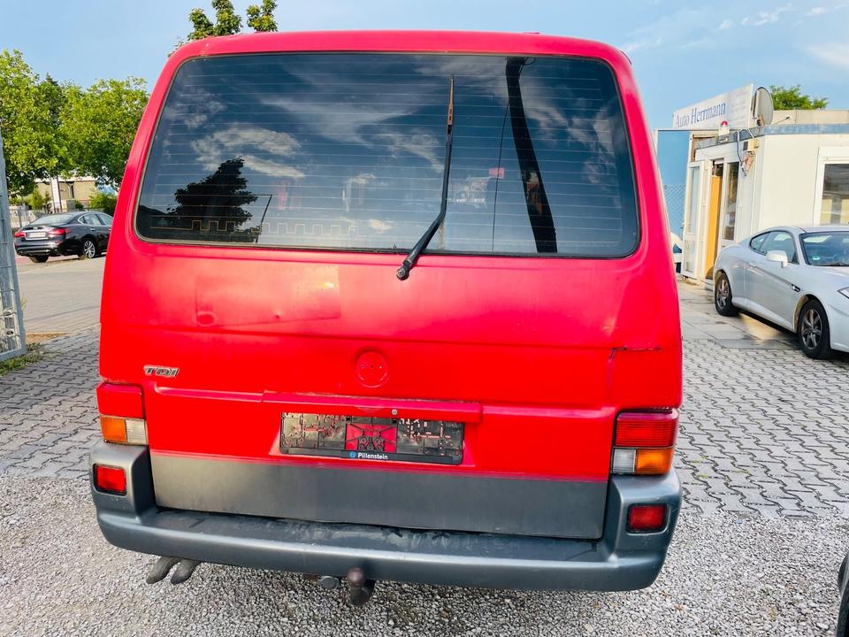Авто купити на фронт Volkswagen T4 Multivan  пробіг: 489000 рік: Januar 1998 Diesel ціна: 2500 - Фото 4
