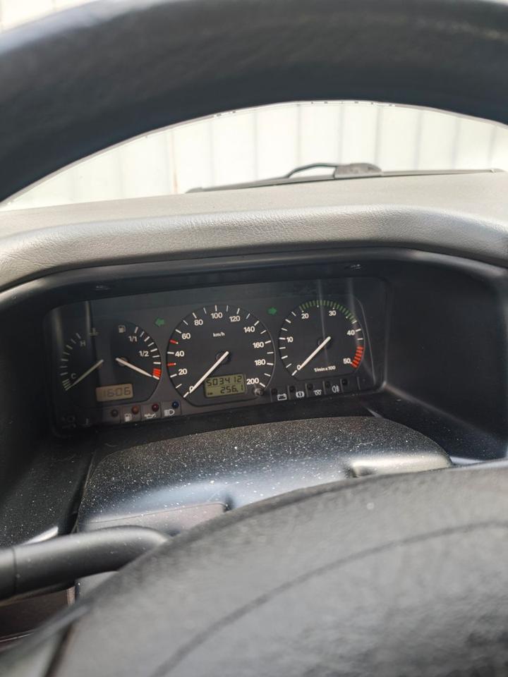 Volkswagen T4 Multivan пробіг: 504000 рік: März 1998 Diesel потужність:102 PS коробка: Manuell ціна: 2470 - Фото 11