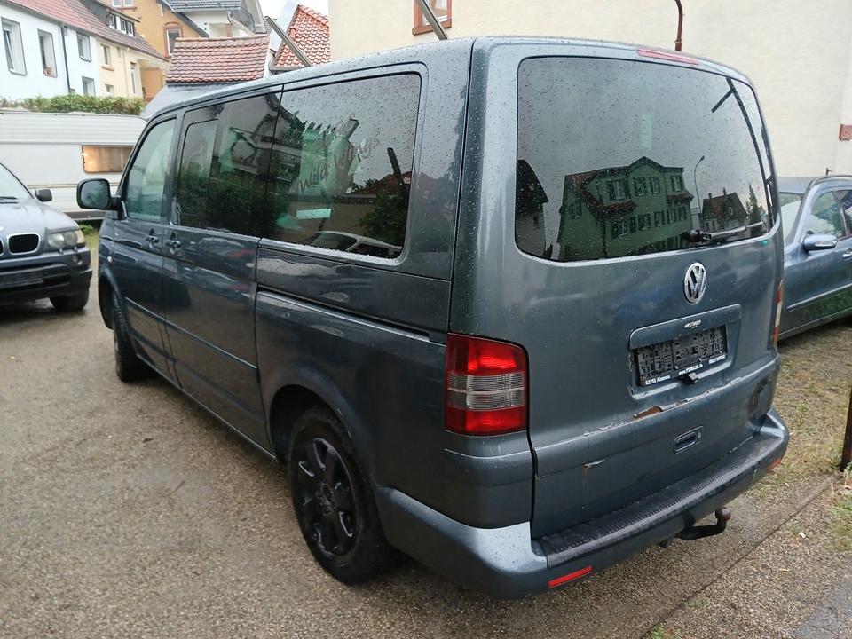 Volkswagen T5 Multivan пробіг: 453000 рік: Dezember 2003 Diesel потужність:174 PS коробка: Manuell ціна: 2950 - Фото 3