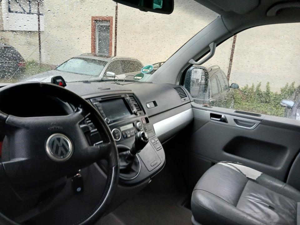 Volkswagen T5 Multivan пробіг: 453000 рік: Dezember 2003 Diesel потужність:174 PS коробка: Manuell ціна: 2950 - Фото 8
