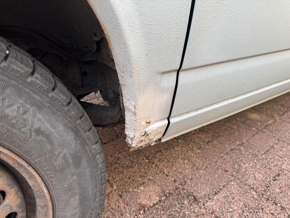  Дпомога з купівлі та пригону авто Volkswagen T4 Multivan пробіг: 483498 рік: März 1998 Diesel потужність:102 PS коробка: Manuell ціна: 2200 - Фото 8