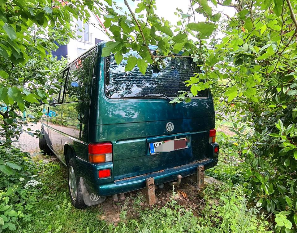 VW T4 Multivan TDI пробіг: 360000 рік: März 1996 Diesel потужність:102 PS ціна: 2500 - Фото 0