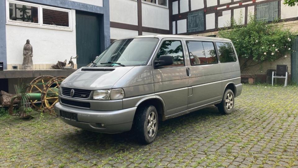 VW T4 Multivan пробіг: 477570 рік: Oktober 1998 Diesel потужність:100 PS коробка: Manuell ціна: 3000 - Фото 0