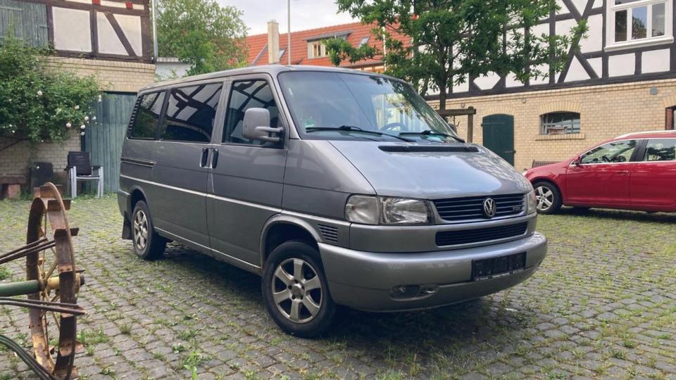 VW T4 Multivan пробіг: 477570 рік: Oktober 1998 Diesel потужність:100 PS коробка: Manuell ціна: 3000 - Фото 2