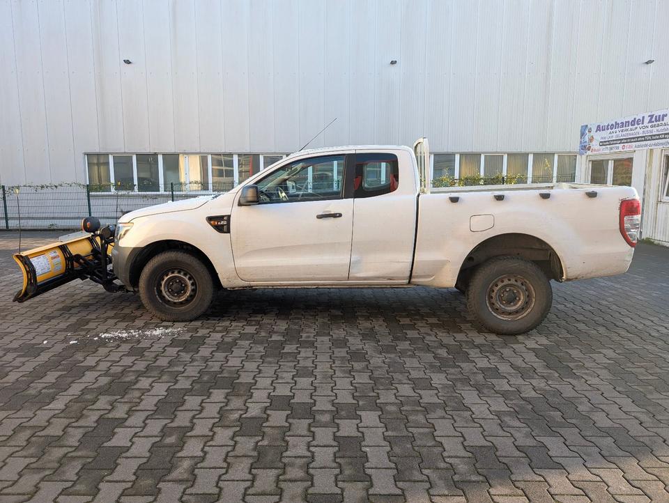Ford Ranger XL 4x4/Schneeschieber/TÜV10.2025 пробіг: 195000 рік: November 2015 Diesel потужність:125 PS коробка: Manuell ціна: 5950 - Фото 1