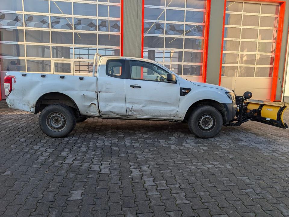 Ford Ranger XL 4x4/Schneeschieber/TÜV10.2025 пробіг: 195000 рік: November 2015 Diesel потужність:125 PS коробка: Manuell ціна: 5950 - Фото 5