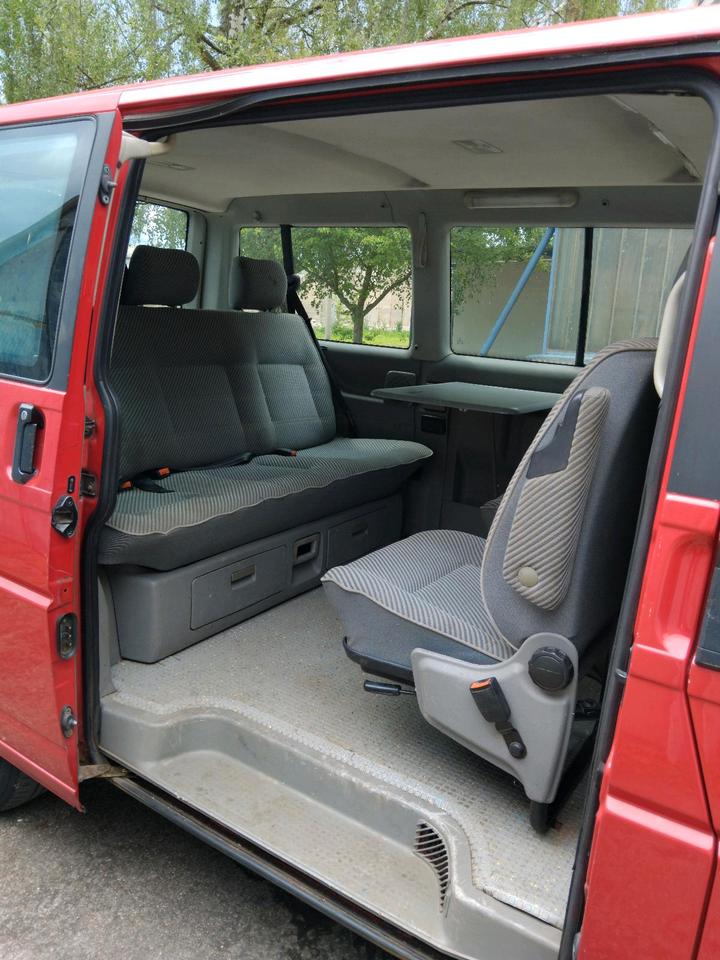 Volkswagen t4 multivan пробіг: 320000 рік: März 1998 Diesel потужність:102 PS коробка: Manuell ціна: 2999 - Фото 5
