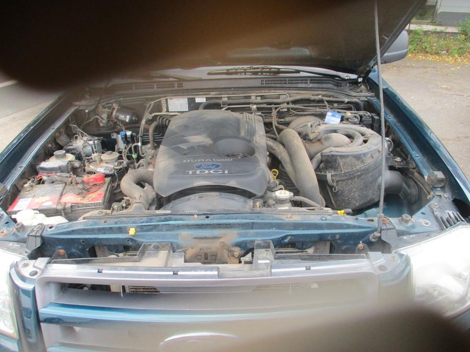 Ford Ranger Einzelkabine 4X4 XL пробіг: 220000 Unbeschädigtes Fahrzeug рік: Dezember 2006 Diesel потужність:143 PS коробка: Manuell ціна: 4500 - Фото 12