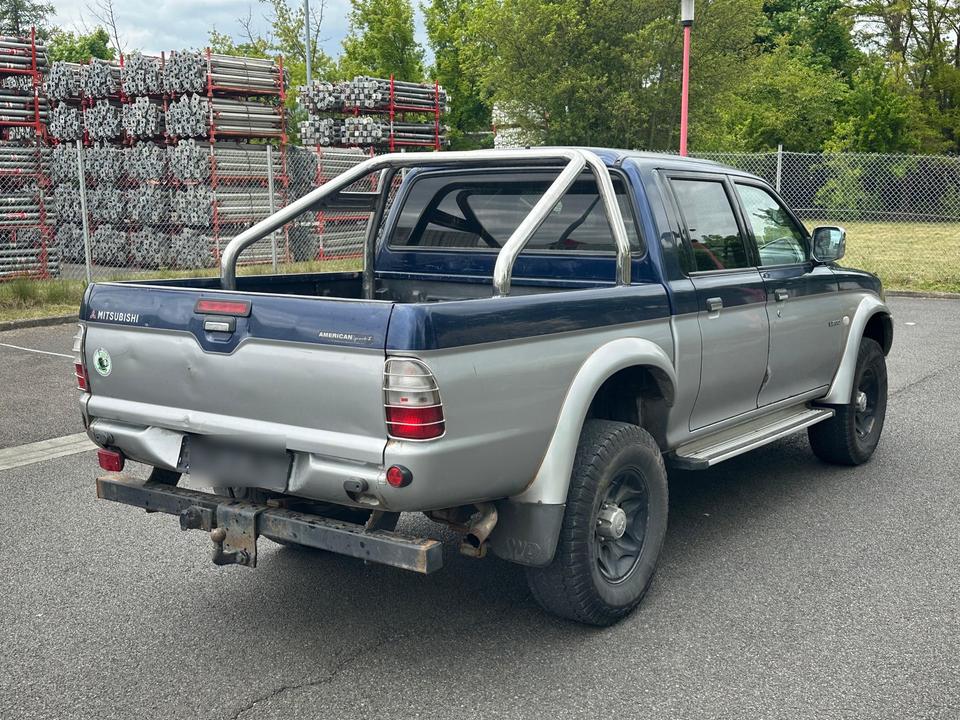 Mitsubishi L200 Magnum 4x4 пробіг: 361000 рік: Juni 2003 Diesel коробка: Manuell ціна: 5500 - Фото 3