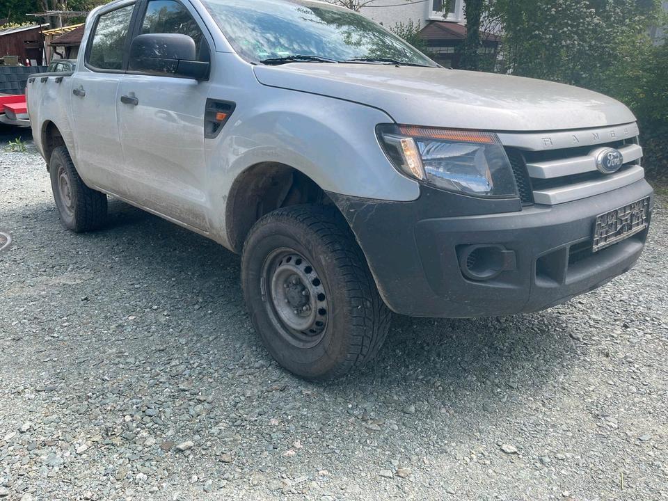 Ford Ranger 2.2 Diesel  4X4 пробіг: 71210 рік: Dezember 2014 Diesel потужність:150 PS коробка: Manuell ціна: 5900 - Фото 3