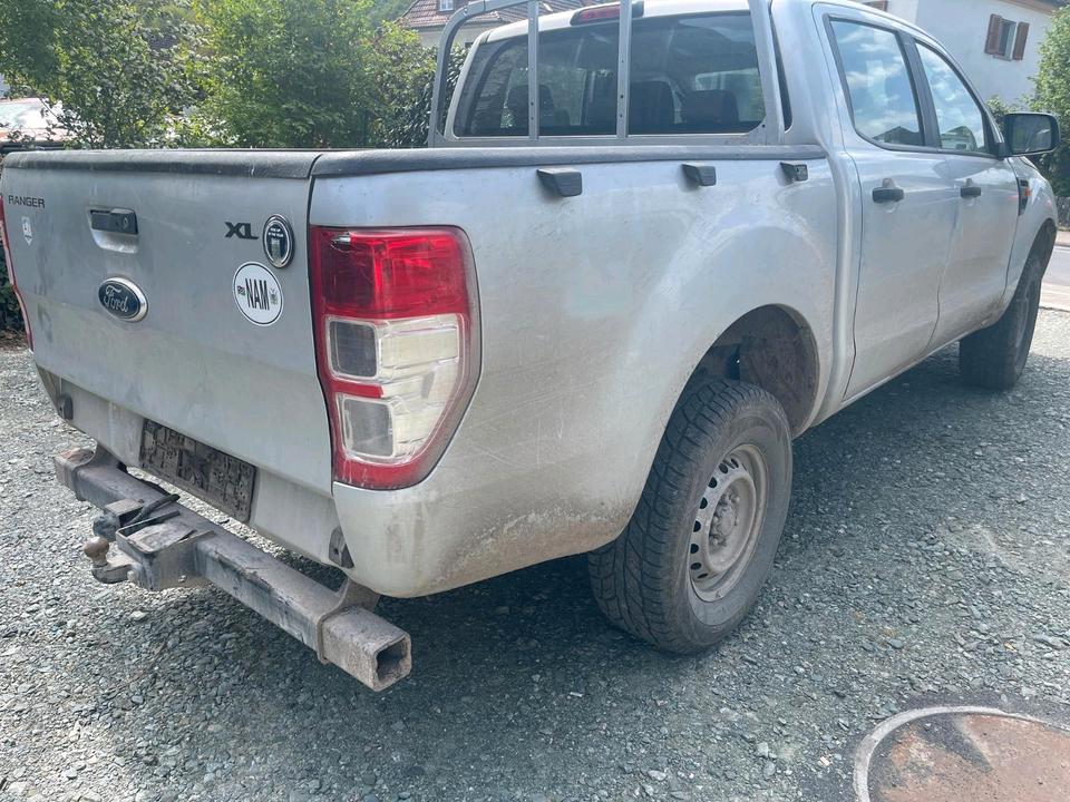 Ford Ranger 2.2 Diesel  4X4 пробіг: 71210 рік: Dezember 2014 Diesel потужність:150 PS коробка: Manuell ціна: 5900 - Фото 5