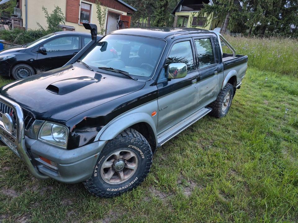 Mitsubishi L200 пробіг: 276000 рік: Januar 2000 Diesel потужність:99 PS коробка: Manuell ціна: 5000 - Фото 0