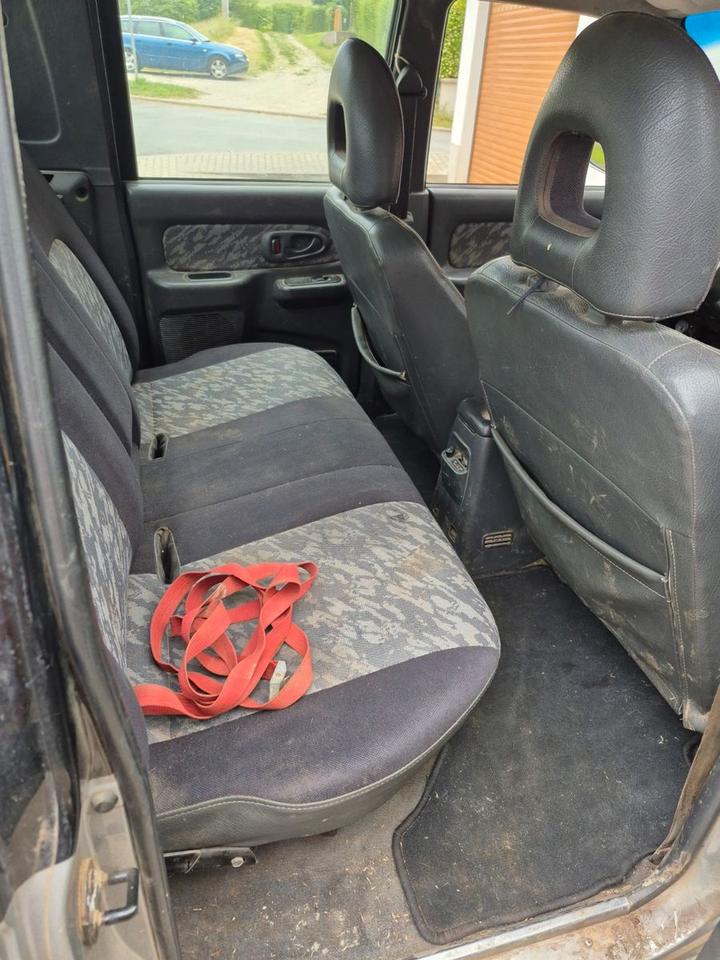 Mitsubishi L200 пробіг: 276000 рік: Januar 2000 Diesel потужність:99 PS коробка: Manuell ціна: 5000 - Фото 6