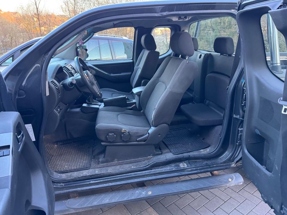 Nissan Navara Pickup KingCab Comfort 4X4 пробіг: 143000 Unbeschädigtes Fahrzeug рік: Februar 2006 потужність:174 PS потужність:174 PS коробка: Manuell ціна: 5000 - Фото 11