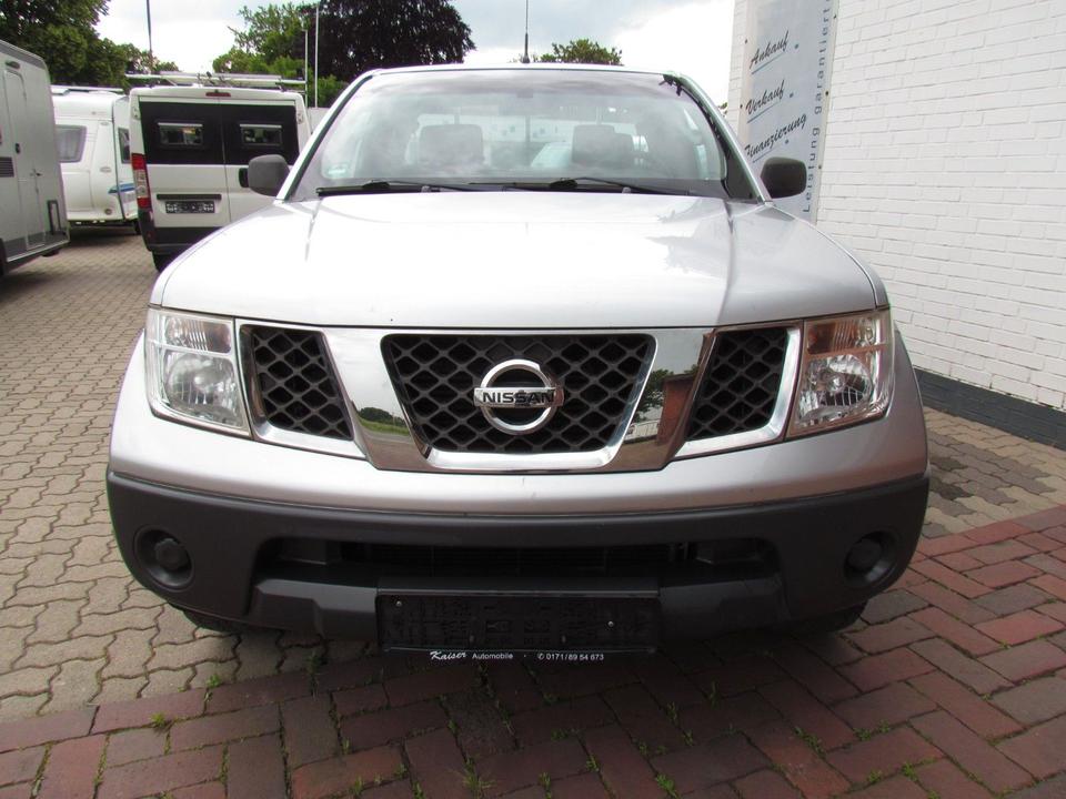 Nissan Navara Pickup King Cab XE 4X4  пробіг: 344000 рік: März 2008 коробка: Manuell потужність:171 PS Diesel ціна: 3490 - Фото 1