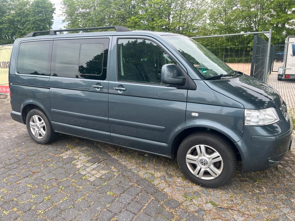 VW T 5 Multivan März 2025 пробіг: 164911 рік: Mai 2004 Diesel потужність:131 PS коробка: Manuell ціна: 2999 - Фото 1