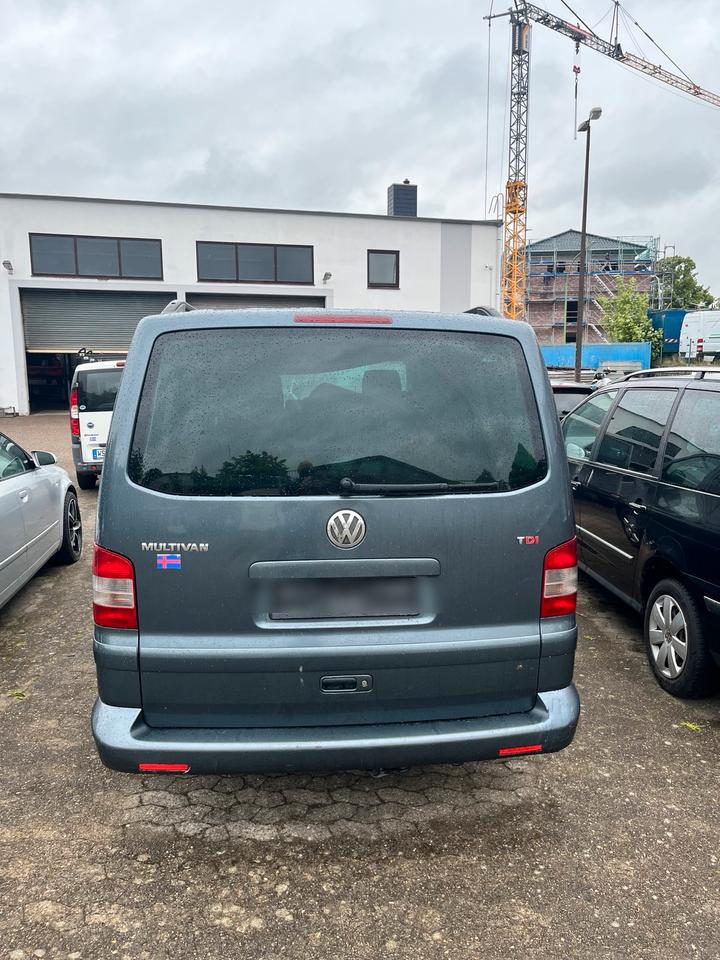 VW T 5 Multivan März 2025 пробіг: 164911 рік: Mai 2004 Diesel потужність:131 PS коробка: Manuell ціна: 2999 - Фото 3