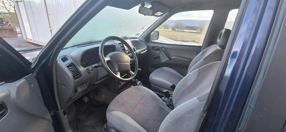 Nissan Terrano 2 2.4i 4x4 пробіг: 155000 Benzin рік: Januar 1996 коробка: Manuell ціна: 2500 ціна: 2500 - Фото 10
