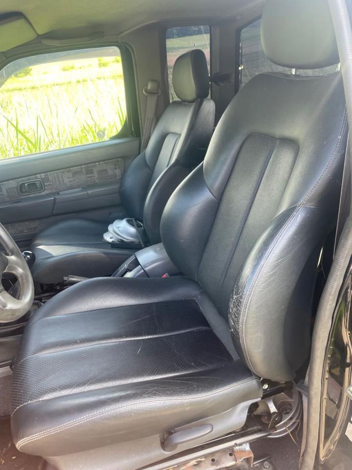 Nissan Navara D22 KingCab Pickup пробіг: 180000 рік: Juli 2000 Diesel потужність:103 PS коробка: Manuell ціна: 4999 Schwarz - Фото 3