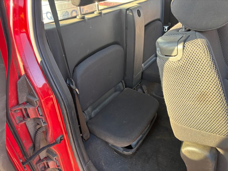 купити авто Nissan Navara Klima 4x4 Allrad AHK пробіг: 367875 рік: Dezember 2006 Diesel потужність:172 PS коробка: Manuell ціна: 3400 - Фото 14