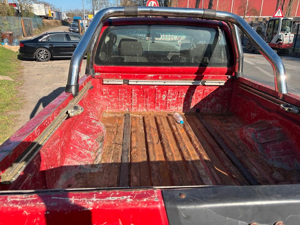 купити авто Nissan Navara Klima 4x4 Allrad AHK пробіг: 367875 рік: Dezember 2006 Diesel потужність:172 PS коробка: Manuell ціна: 3400 - Фото 6