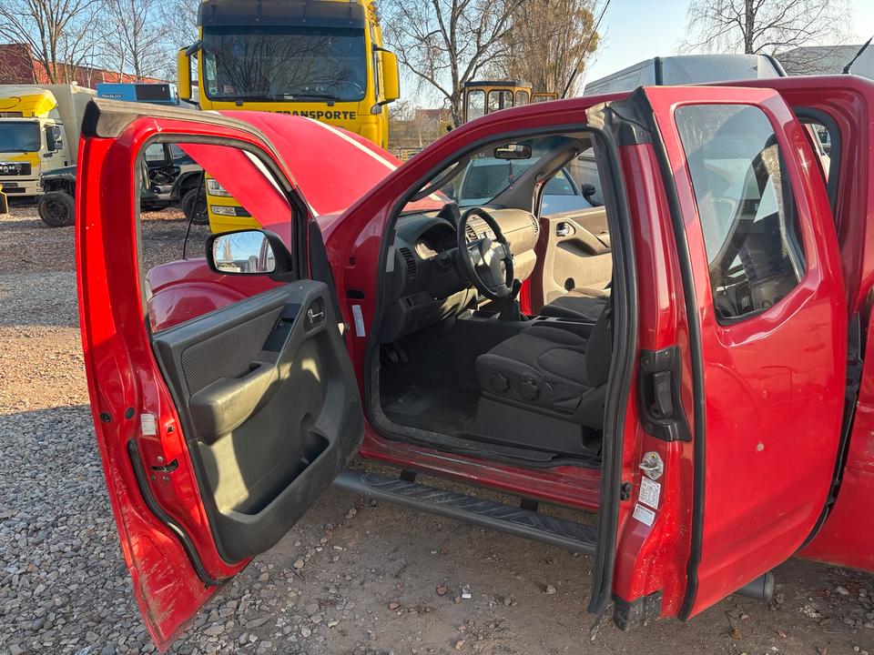 купити авто Nissan Navara Klima 4x4 Allrad AHK пробіг: 367875 рік: Dezember 2006 Diesel потужність:172 PS коробка: Manuell ціна: 3400 - Фото 7