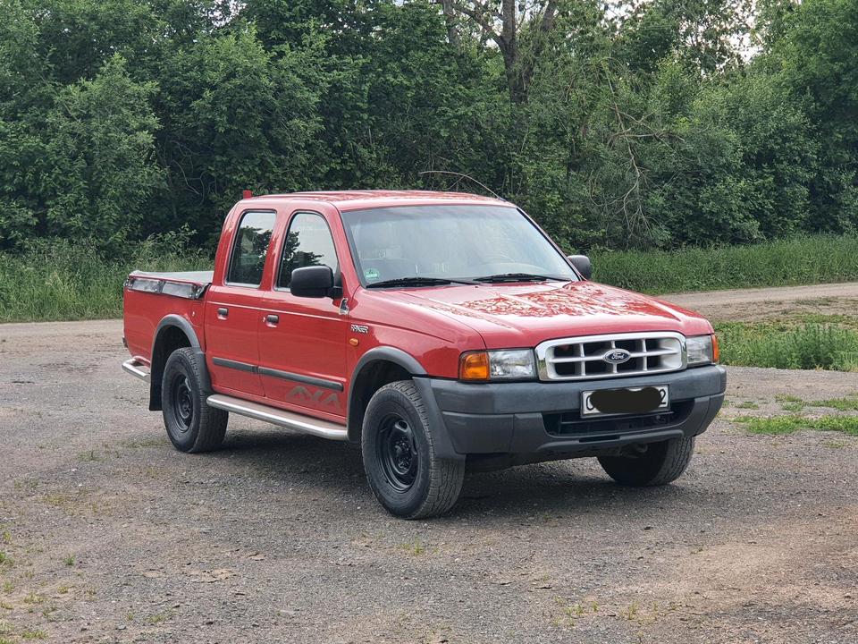 Ford Ranger 2.5l Turbodiesel 4x4 пробіг: 226000 рік: Juli 2000 Diesel потужність:109 PS коробка: Manuell ціна: 3900 - Фото 0
