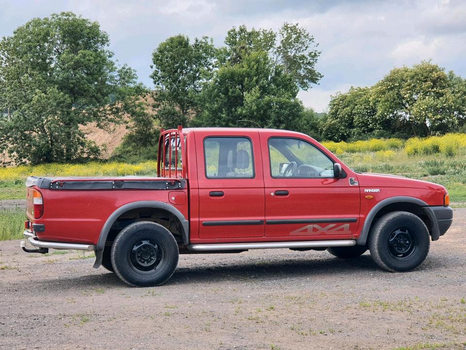 Ford Ranger 2.5l Turbodiesel 4x4 пробіг: 226000 рік: Juli 2000 Diesel потужність:109 PS коробка: Manuell ціна: 3900 - Фото 1