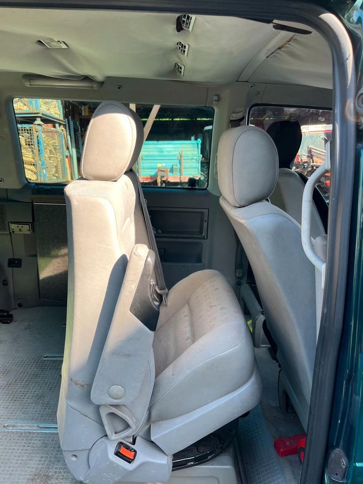 Volkswagen T4 Multivan пробіг: 280000 рік: April 2000 Diesel потужність:151 PS коробка: Manuell ціна: 3500 - Фото 6