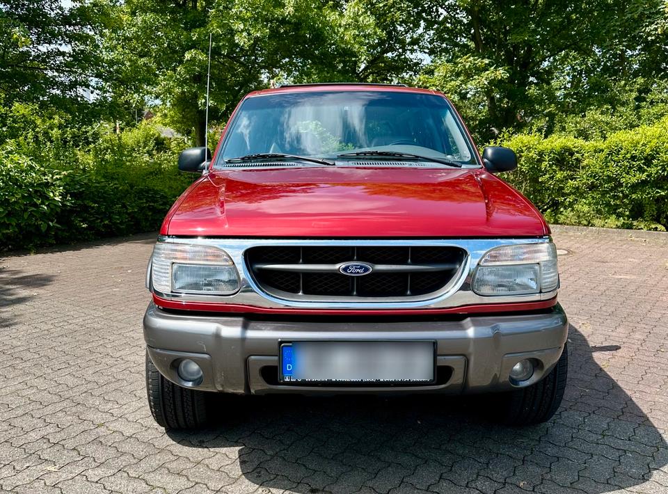 Купити позашляховик для потреб військових Ford Explorer 4.0 V6  пробіг: 114400 рік: November 1999 Benzin потужність:204 PS ціна: 2500 - Фото 1