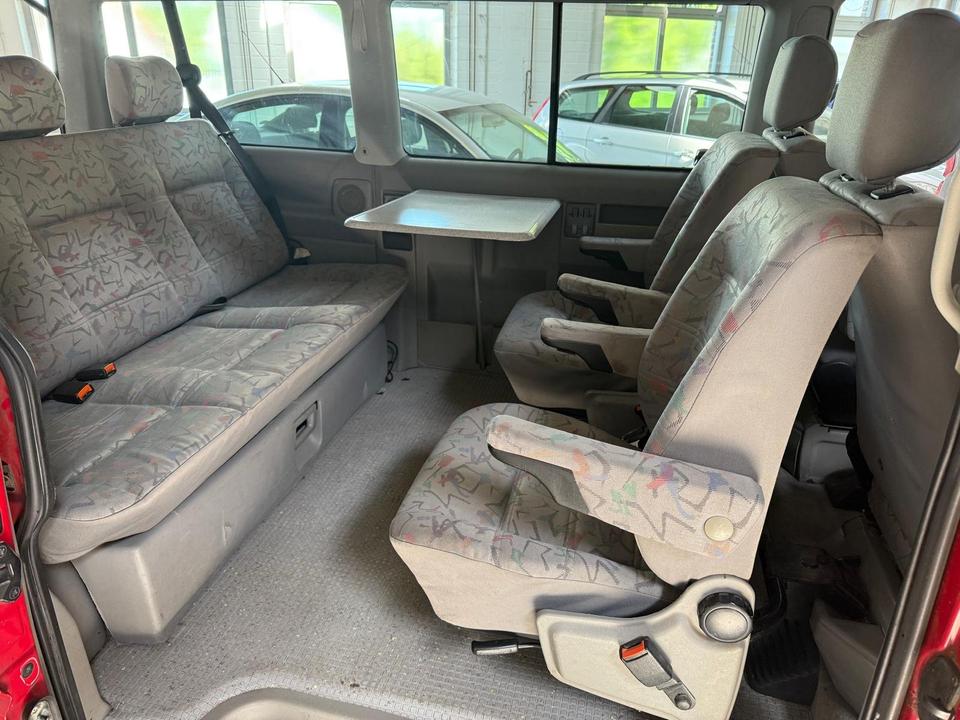 Volkswagen T4 Multivan Wohnmobil 2,5 TDI пробіг: 491000 рік: März 1996 Diesel потужність:102 PS коробка: Manuell ціна: 2999 - Фото 7