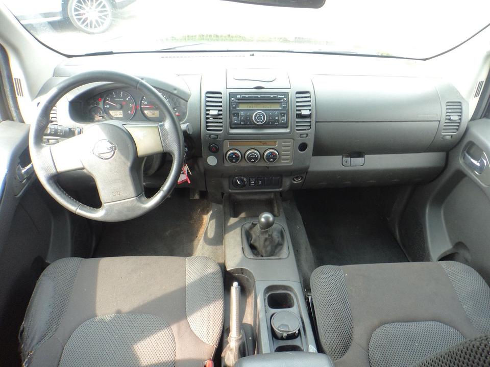 Nissan Navara Pickup KingCab  4X4 Klima пробіг: 379000 рік: Dezember 2008 Diesel потужність:171 PS коробка: Manuell ціна: 3999 - Фото 17