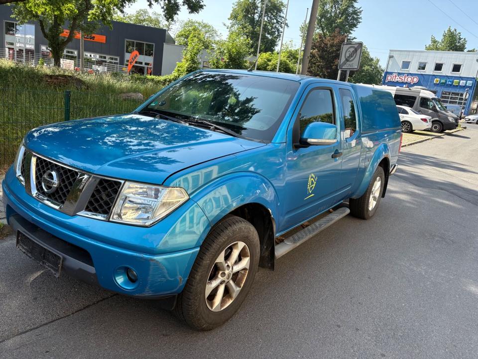 Nissan Navara 2.5 4x4 пробіг: 196000 рік: Juli 2007 Diesel потужність:171 PS коробка: Manuell ціна: 4999 - Фото 0