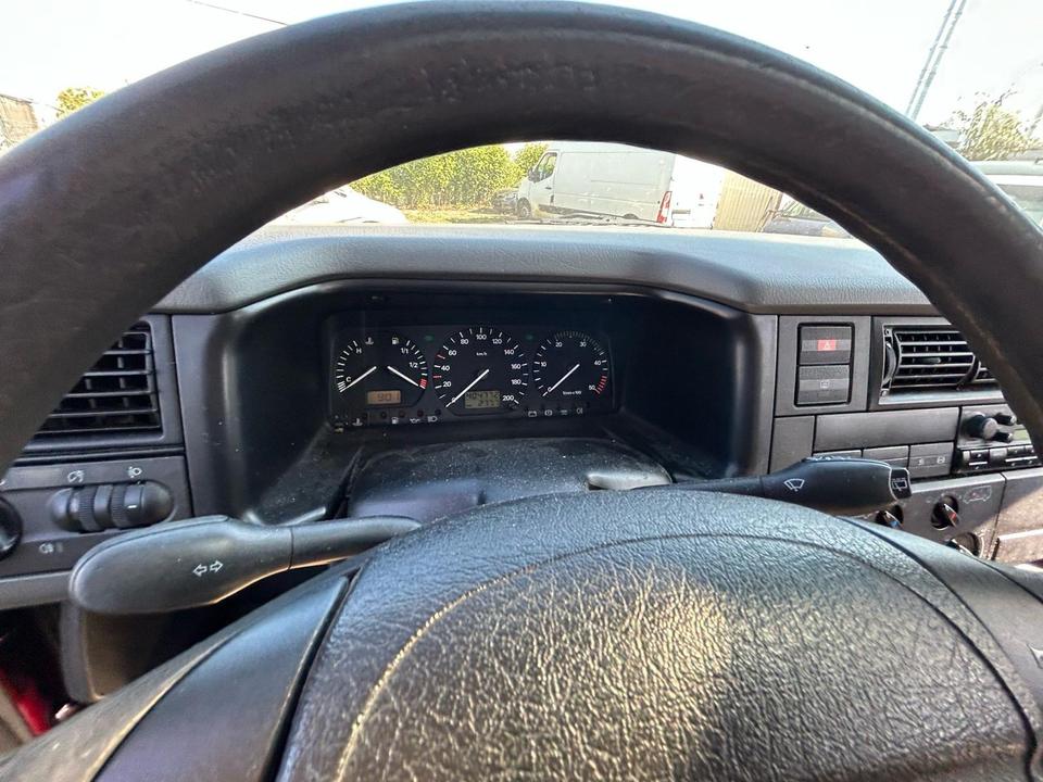 T4 multivan пробіг: 404000 рік: Dezember 1998 Diesel потужність:102 PS коробка: Manuell ціна: 3900 - Фото 8