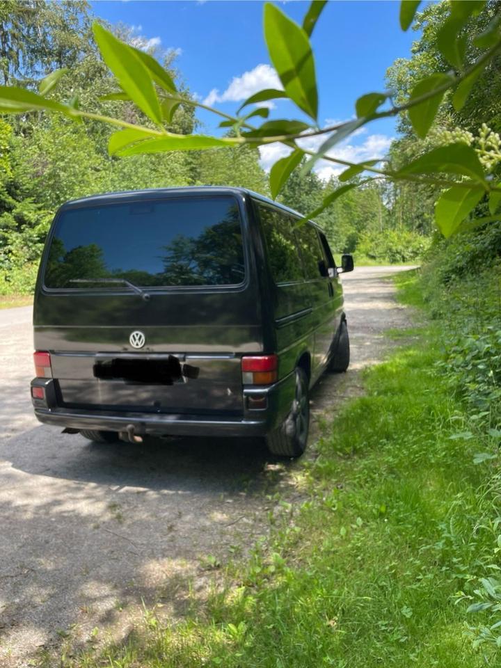 Volkswagen T4 Multivan пробіг: 344000 рік: Februar 2002 Diesel потужність:150 PS коробка: Manuell ціна: 2900 - Фото 3