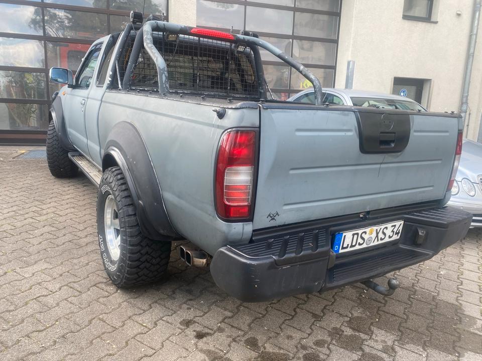 Nissan D22 Pickup 4x4 пробіг: 230000 рік: Februar 2003 Diesel потужність:137 PS коробка: Manuell Mai 2027 ціна: 5500 - Фото 11