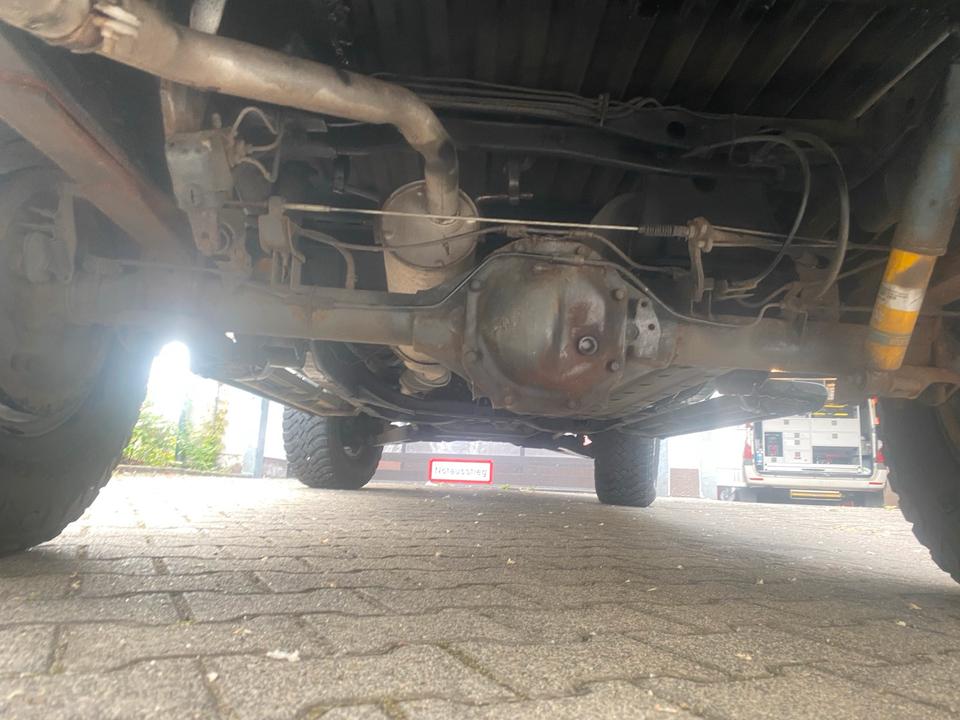 Nissan D22 Pickup 4x4 пробіг: 230000 рік: Februar 2003 Diesel потужність:137 PS коробка: Manuell Mai 2027 ціна: 5500 - Фото 18