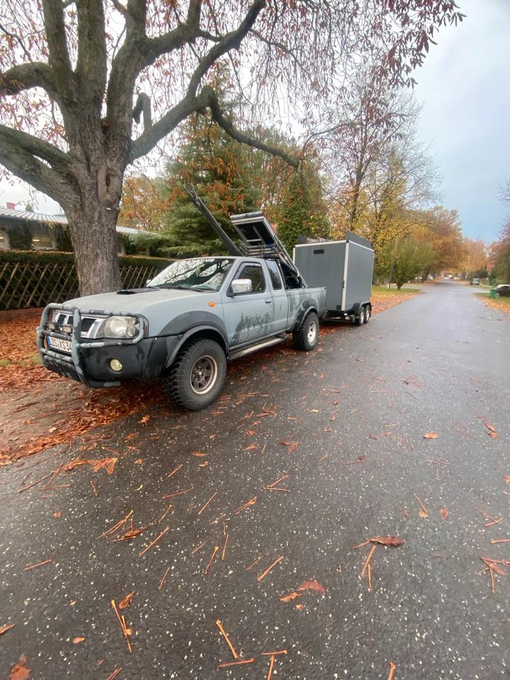 Nissan D22 Pickup 4x4 пробіг: 230000 рік: Februar 2003 Diesel потужність:137 PS коробка: Manuell Mai 2027 ціна: 5500 - Фото 4