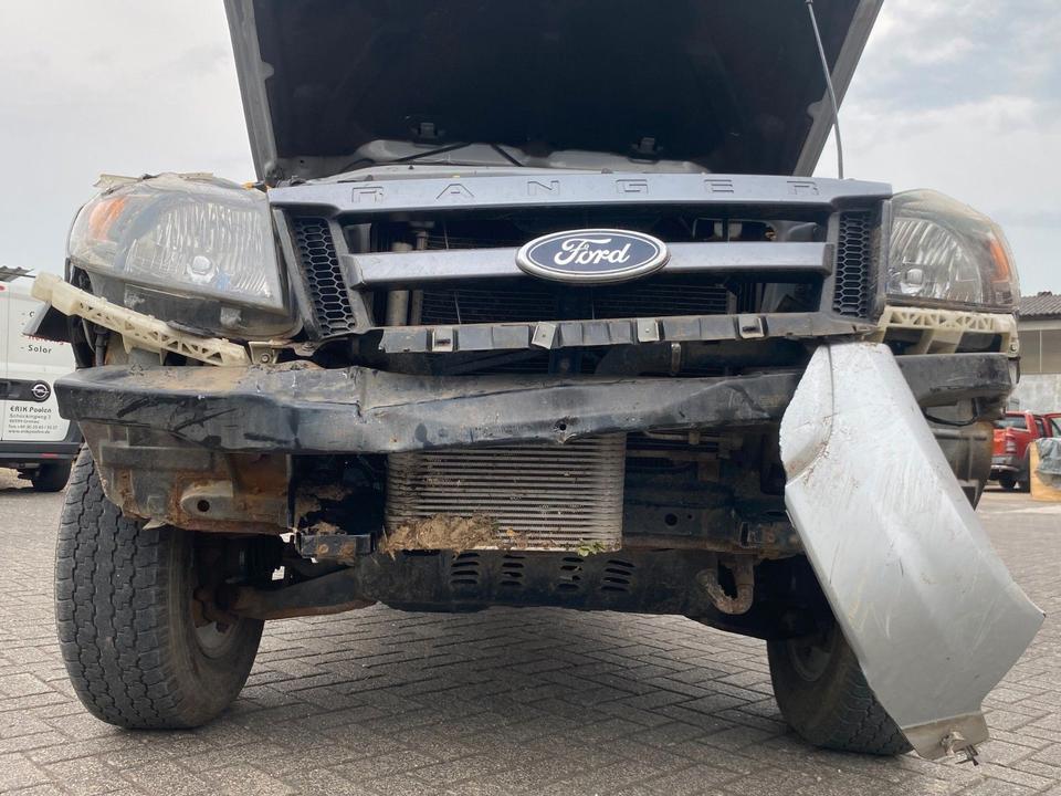 Ford Ranger Extrakabine 4X4 пробіг: 213000 рік: Mai 2011 Diesel потужність:143 PS коробка: Manuell ціна: 3600 - Фото 5